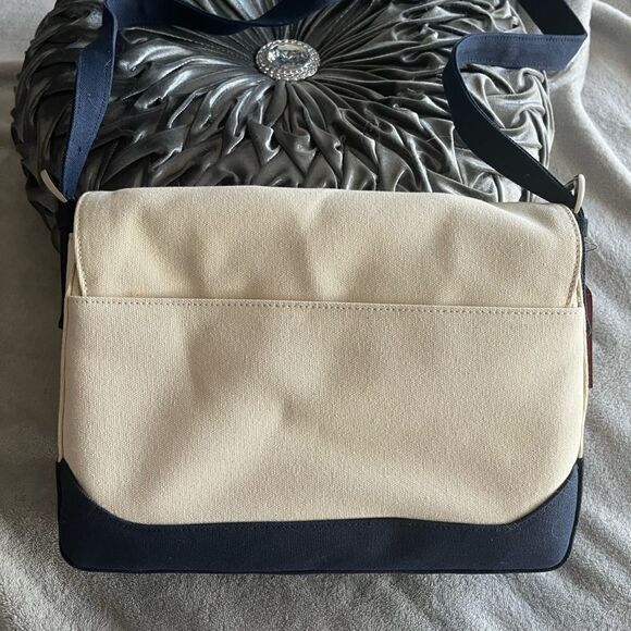 Etienne Aigner Fanvy Navy & Off-white Canvas Shoulder Handbag - Picture 3 of 11